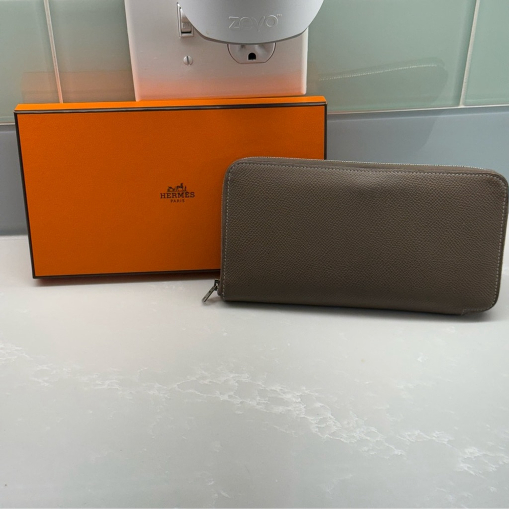 Authentic Hermes Chevre Leather Zip Wallet